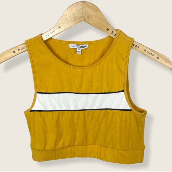 Fashion Nova Yellow Crop Top Striped Retro Size Medium White Stripe Mustard Boho - Picture 3 of 9
